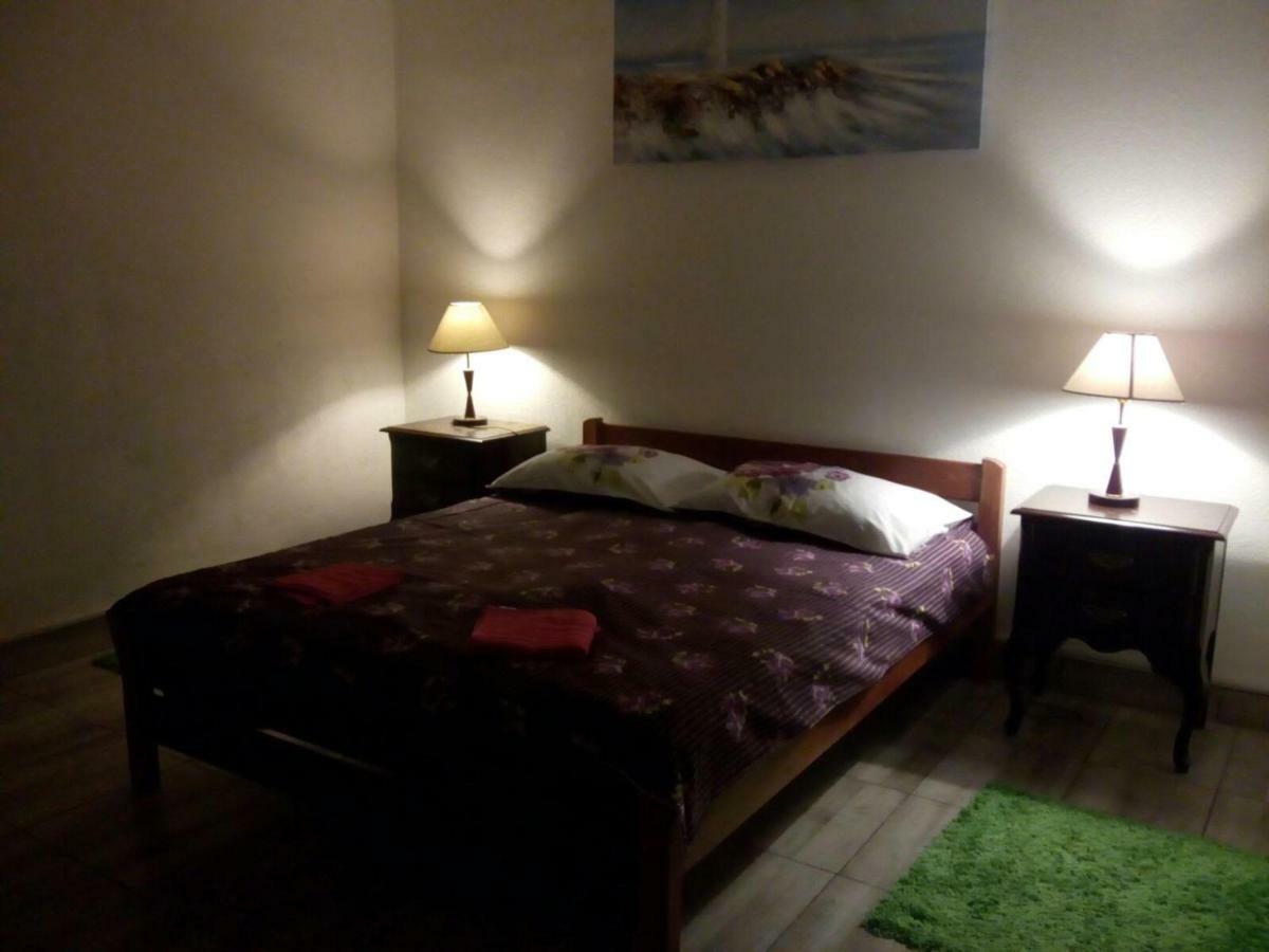 Apartman Teuta Zagreb Eksteriør billede